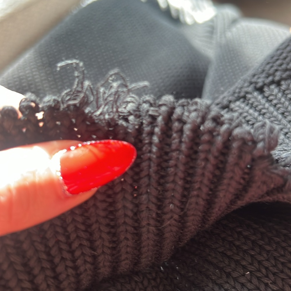 Givenchy Sweater - Picture 9 of 9